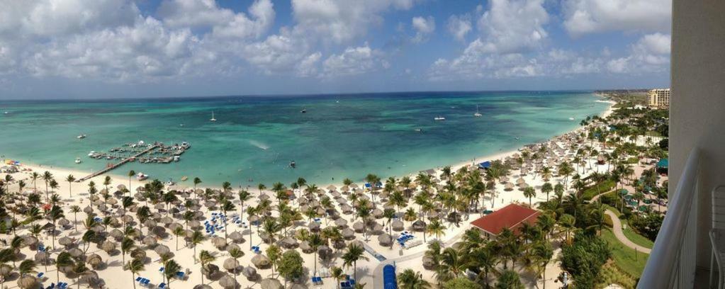 Marriott Aruba Surf And Ocean Beachfront Clubs Apartment Palm Beach Luaran gambar